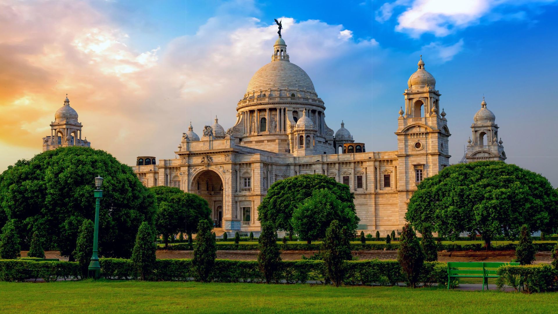 Kolkata Flight Deals with DealswithAI