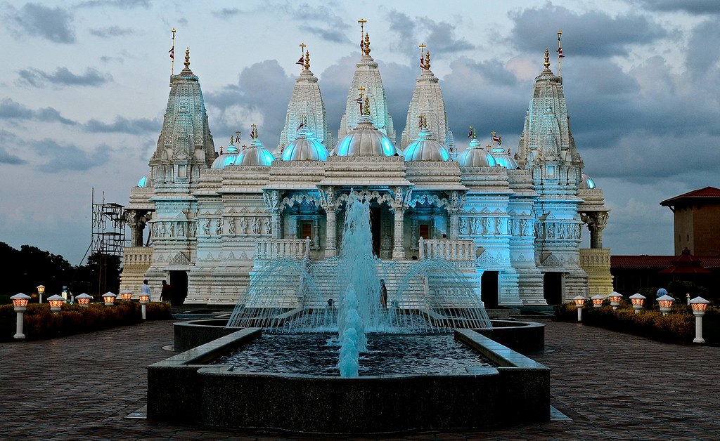 Exploring the Top Swaminarayan Temples in the United States